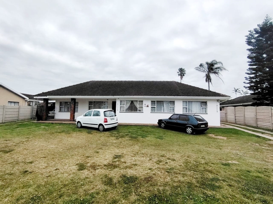 5 Bedroom Property for Sale in Amalinda Eastern Cape